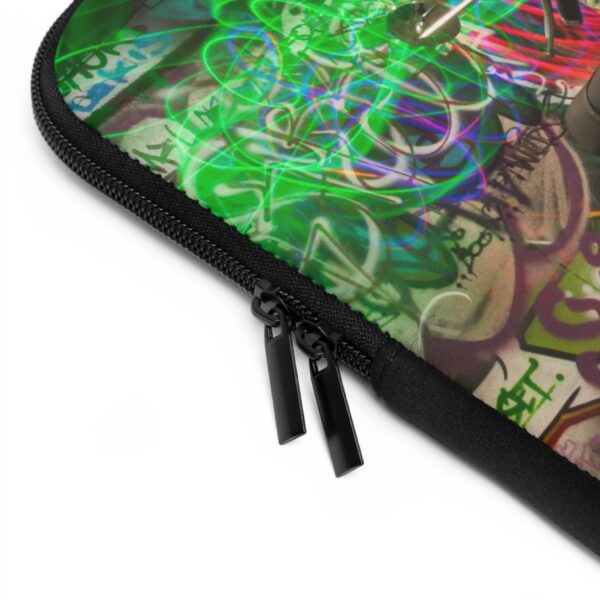 Vespa Laptop Sleeve - Image 7