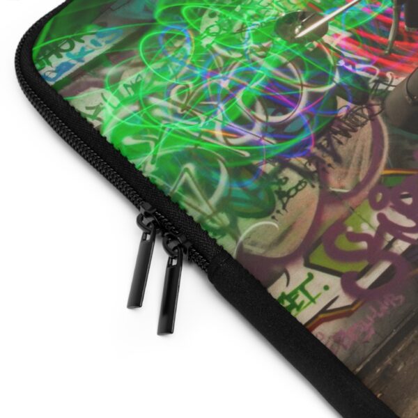 Vespa Laptop Sleeve - Image 11